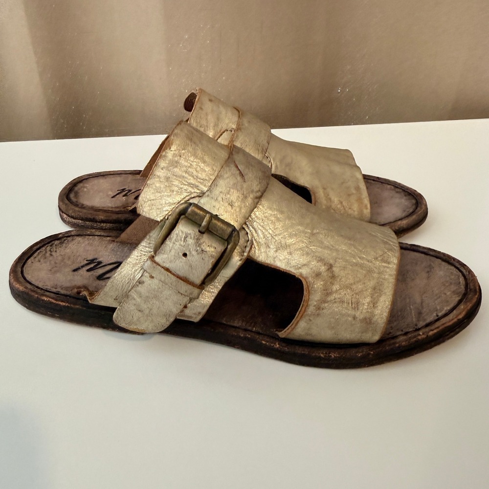 Matisse Womens Gold Metallic Leather Buckle Slide Sandals Hecho A Mano Size‎ 7